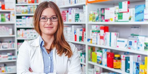 7 Things You Should Know About A Pharmacy Technician Career