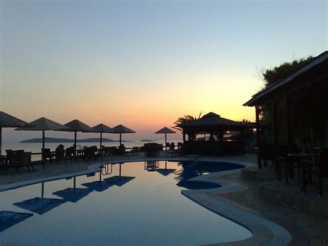 Blue Bay Village Pool Pictures And Reviews Tripadvisor