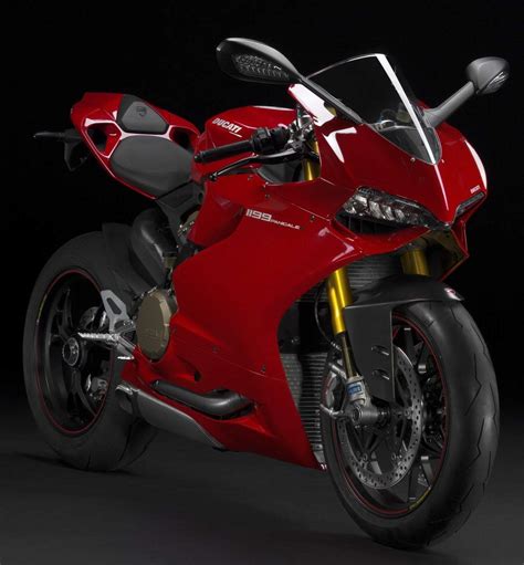 We wondered how the 899 stacked up against the more powerful 1199. DUCATI 1199 Panigale S specs - 2011, 2012 - autoevolution