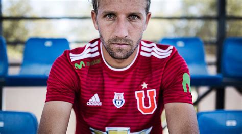 A wide variety of chile soccer jersey options are available to you, such as supply type, sportswear type, and age group. Camiseta alternativa de U de Chile 2018-19 - Todo Sobre ...