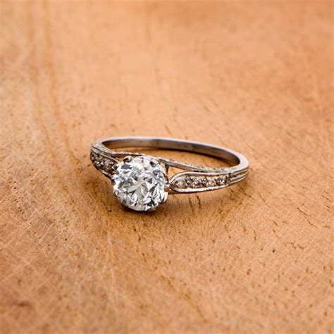 10 Vintage Engagement Ring Styles You Will Love Junebug Weddings
