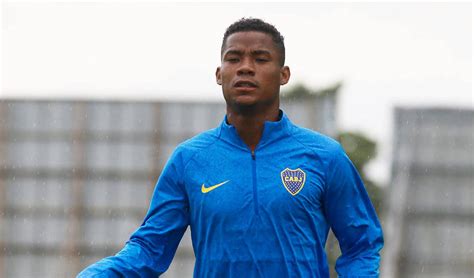 Wilmar barrios profile), team pages (e.g. Wílmar Barrios tendría opciones en otro equipo euopeo ...