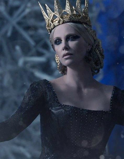Ravenna Ravenna Snow White Fantasy Fashion Queen Aesthetic