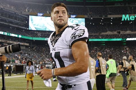 Tim Tebow Released From Philadelphia Eagles The Globe And Mail