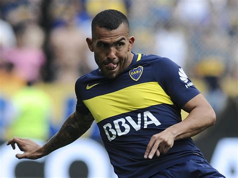 Carlos tevez is an argentine professional footballer. Carlos Tevez: así empezó a trabajar en su regreso a Boca ...