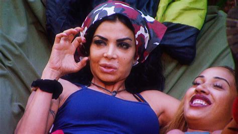 Als kader die aufnahmen sah, schmierte sie dem prinzen eine hand voll marmelade ins. Plötzlich Brain! Spielte Kader bisher nur das Dummchen ...