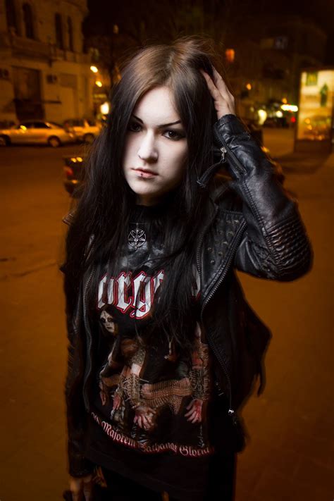 Carpe ︻╦╤─ Tenebrum — Yaroslava Korf Metal Girl Style Metal Girl Fashion Heavy Metal Girl