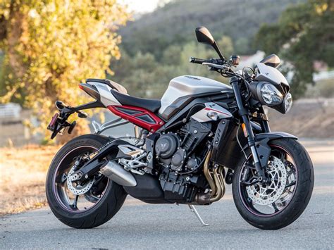 9.15 lakh to 11.35 lakh in india. Triumph Street Triple R