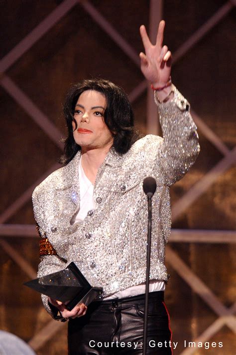What Year Was Michael Jackson Awarded Artist Of The Century Michael