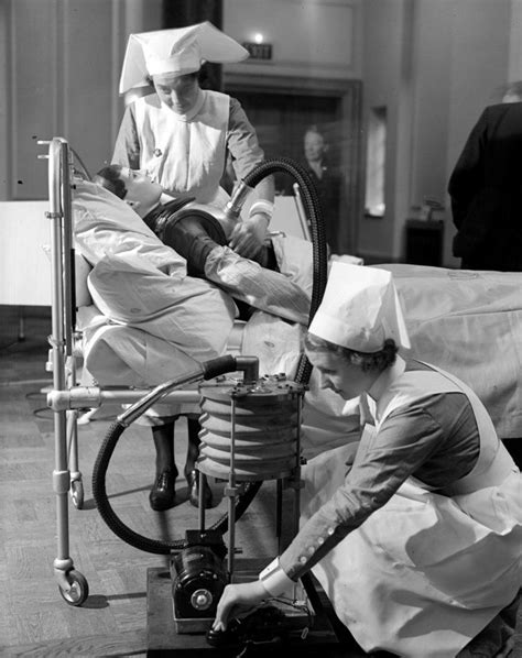 Crazy Images Of Medical Treatments Through History Medical Photos Medical Treatment