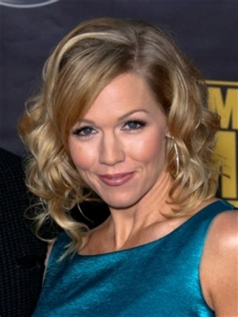 Pictures Jennie Garth Curly Bob Hairstyle Jennie Garth Curly Bob