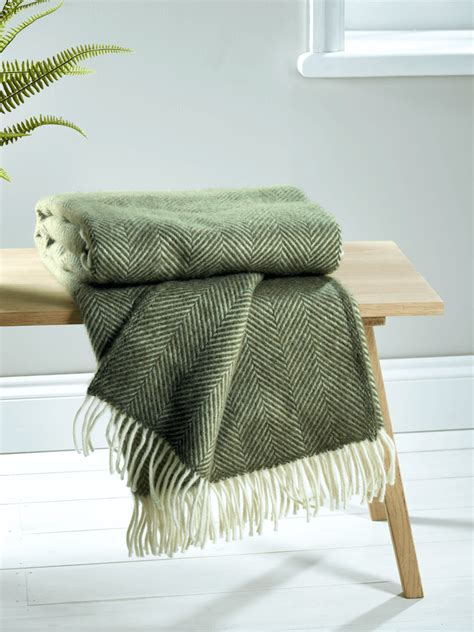 Soft Wool Throw Olive Green