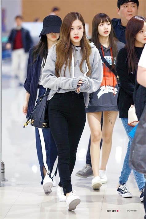 Blackpink Rose Airport Fashion Official Korean Fashion