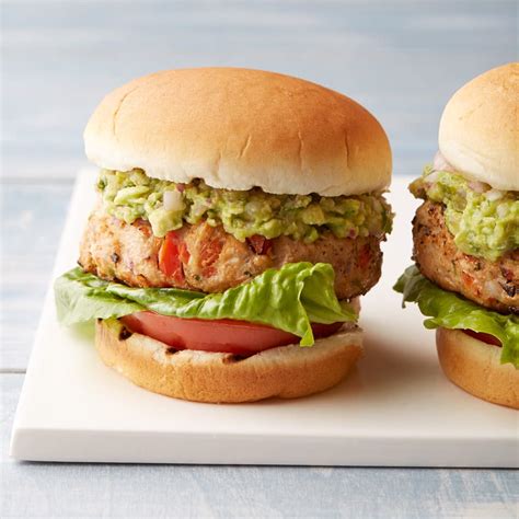 Mexican Turkey Burgers With Mashed Avocado Spread Recipes Ww Usa