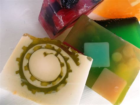 Selection Of 5 Soap Bars On Luulla
