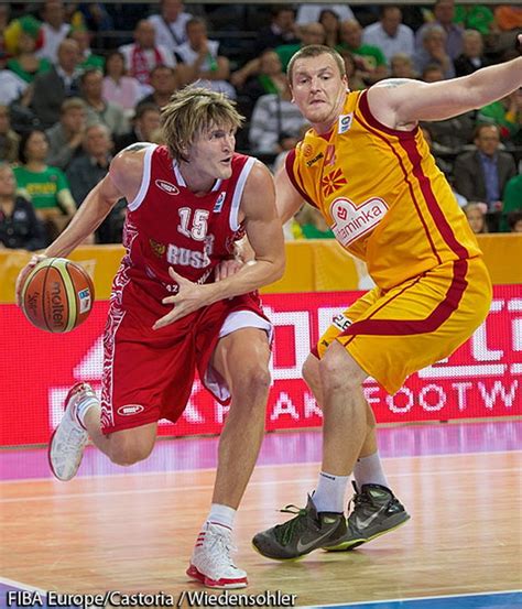 Diese zopffrisur ist sehr populär in der letzten zeit, auch sehr einfach und ideal für die schule. Eurobasket 2011: Mazedonien Nummer 4 in Europa!