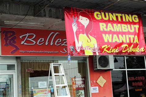 Обратите внимание на эти компонеты. BellezaSalon: Angkat Poster Gunting Rambut...