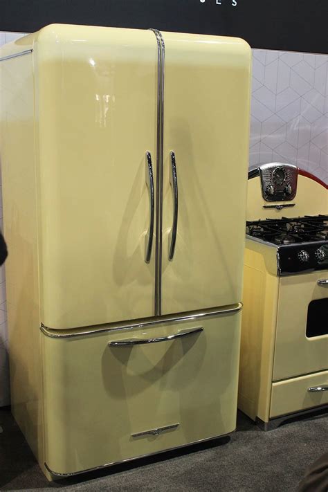 It has been thoroughly cleaned and now shines like new. Northstar vintage style kitchen appliances from Elmira ...