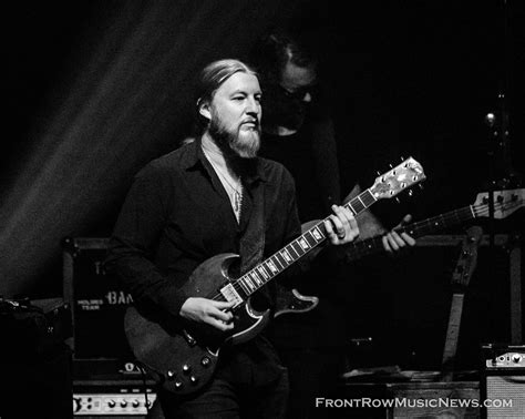 Tedeschi Trucks Band Three Sold Out Nights At The Chicago Theatre Front Row Music News
