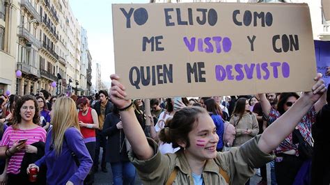 Origen del día mundial de internet. 20 frases e imágenes feministas para un feliz Día de la ...