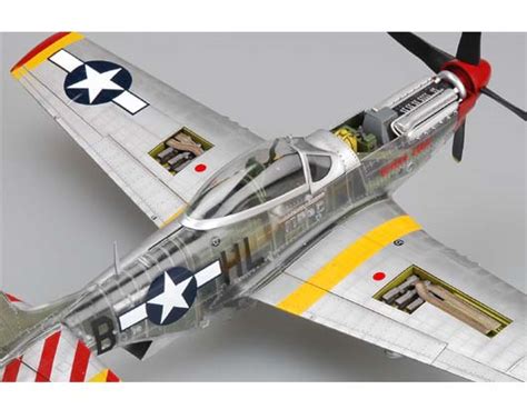 P51d Mustang Iv Fighter Plastic Model Airplane Kit 132 Scale