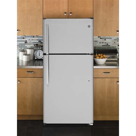 GE GTE18FSLKSS 30 18 Cu Ft Top Freezer Refrigerator In Stainless