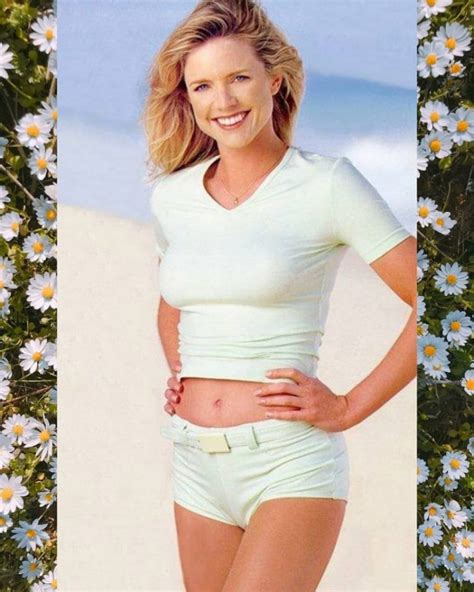 Hot Courtney Thorne Smith Photos Will Make Your Day Better Thblog