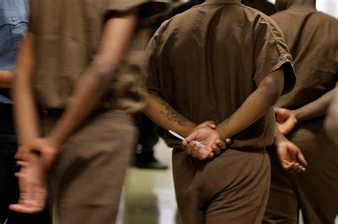 Justices Expand Parole Rights For Juveniles Sentenced To Life For