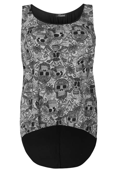 Black And Grey Skull Print Exaggerated Dipped Hem Top Plus Size 1618