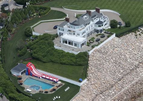 Celebrity Romance Taylor Swifts Stunning Rhode Island Beach Mansion Anticipated As A Dream