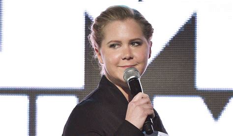 amy schumer not down with glamour calling her plus size metro us