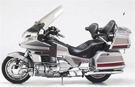 Corbin Motorcycle Seats And Accessories Honda Goldwing 1500 800 538 7035