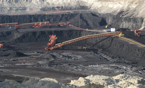 Australia Bhp The Worlds Largest Miner Backs Away From Coal Projects Sadc Mining