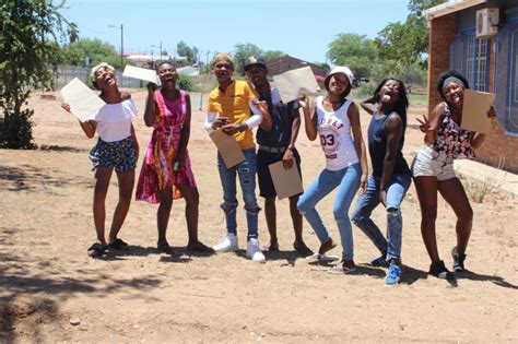 Fezekile High Get Their Matric Results Oudtshoorn Courant