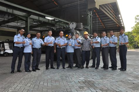 Original name tentera udara diraja malaysia. PT. Pindad (Persero) - Tentera Udara Diraja Malaysia ...