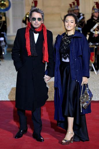 Jean Michel Jarre Amoureux Il Officialise Sa Relation Avec Gong Li