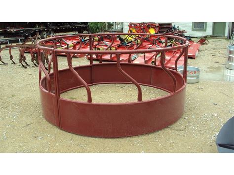 0 Tarter S Bar Round Bale Hay Ring With Skirted Sides For Sale In