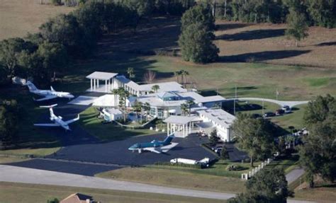 Some thought john travolta would leave scientology after the death of his son, but the actor is still hopelessly devoted to the controversial cause. Remarkable Mansion Of John Travolta (20 pics) - Izismile.com