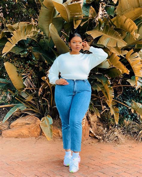 Bn Style Your Curves Lesego Thickleeyonce Legobane Bellanaija