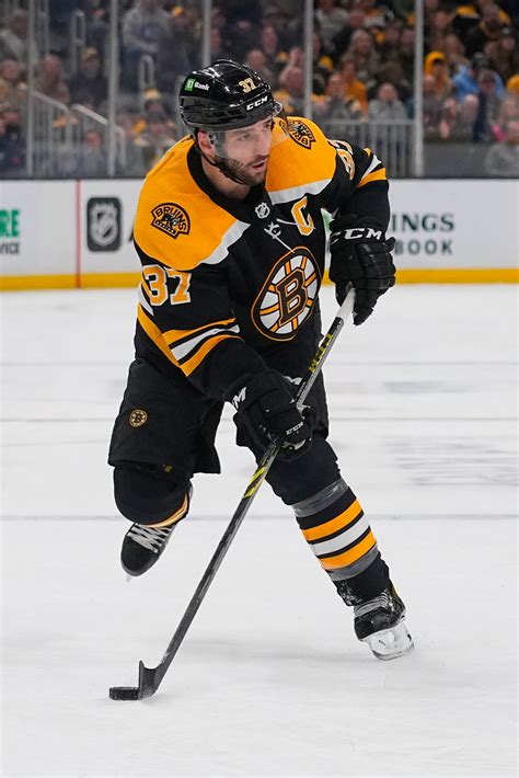 Boston Bruins Re Sign Patrice Bergeron