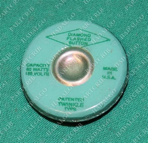 Eagle Electric Gacor Diamond Flashed Button Light Bulb Flasher 60w New