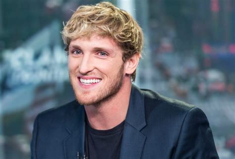 Find popular youtubers, challenge them to a fight. Logan Paul Net Worth - Controversial yet Successful YouTuber
