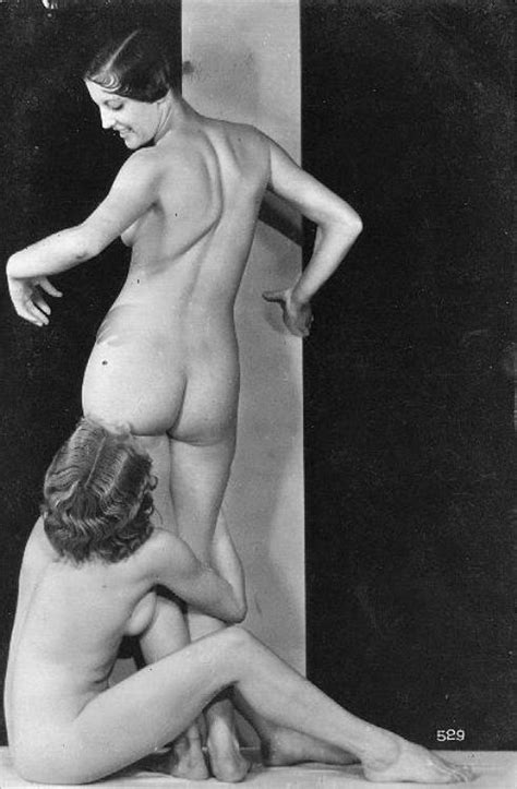 Sexy Nude Women Vintage Bondage Fetish Female Erotic Art