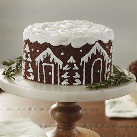 Winter White Beginner Gingerbread Cake Wilton Cakedecorating In 2020