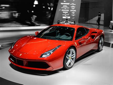 To get a glimpse of the exterior of ferrari 488 gtb from all around, drag the image to the left or right to rotate the car. Ferrari 488 GTB - Wikipedia
