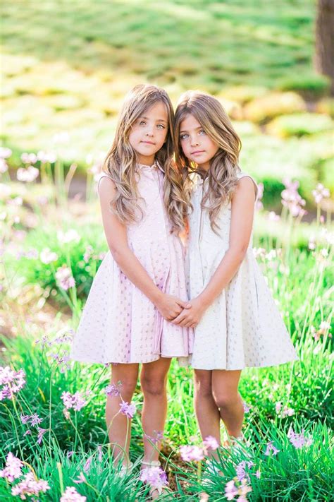 Pin Van Sindi Mahlangu Op Cute Twins Haar