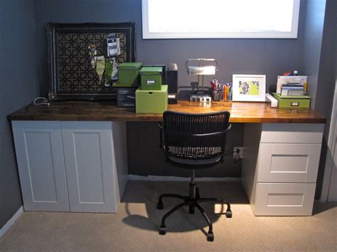 Transform this kitchen desk into cabinet space with this easy tutorial. Love-Lee Homemaker: Basement Re-do/ Built-in Desk