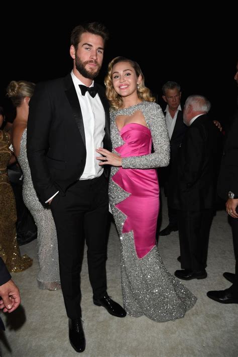 Miley Just Shared A Nsfw Meme For Liam Hemsworth For Valentines Day