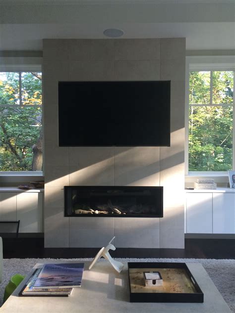 30 Awesome Tv Feature Walls With A Fireplace For You