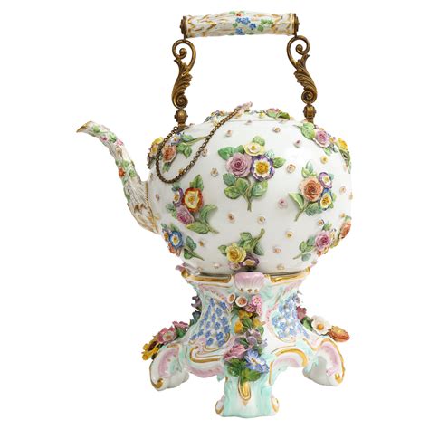 A Rare Meissen Porcelain Teapot Germany Th Century At Stdibs
